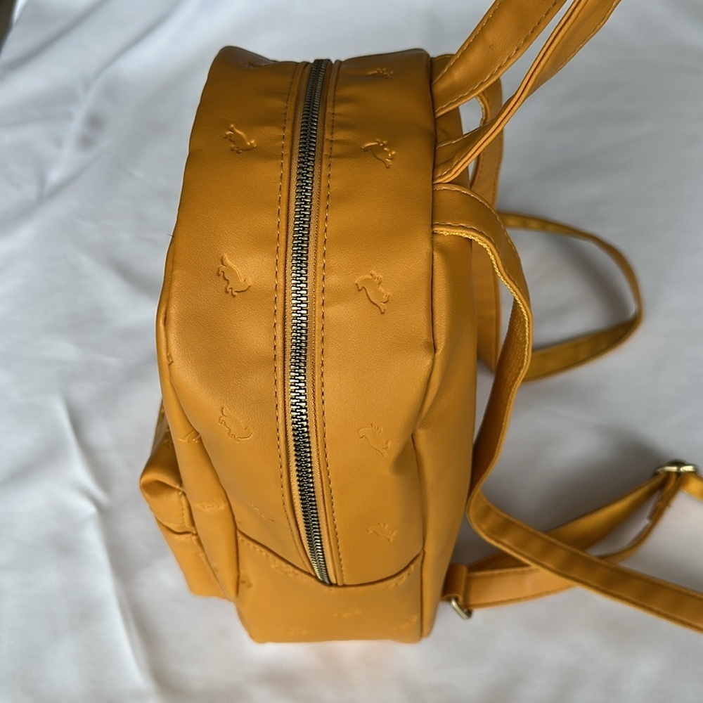 Harry Potter Yellow Hufflepuff Mini Backpack Zip Pocket & Close Adjustable Strap - Picture 2 of 11